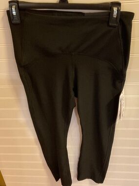 NWT RBX Tummy Control Black Capri Leggings HIgh Rise Size Medium